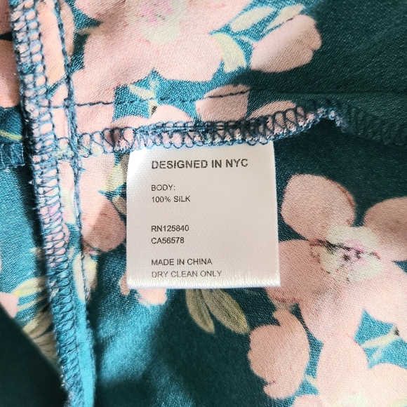 INTERMIX Amara Green Pink Floral Feminine Ruffle Crop Silk Top - Picture 10 of 12